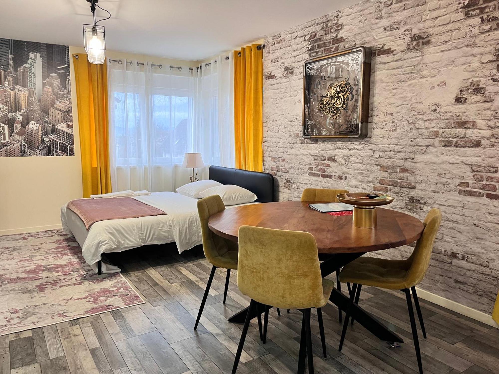 Le Duplex By Leslodgespa Apartment